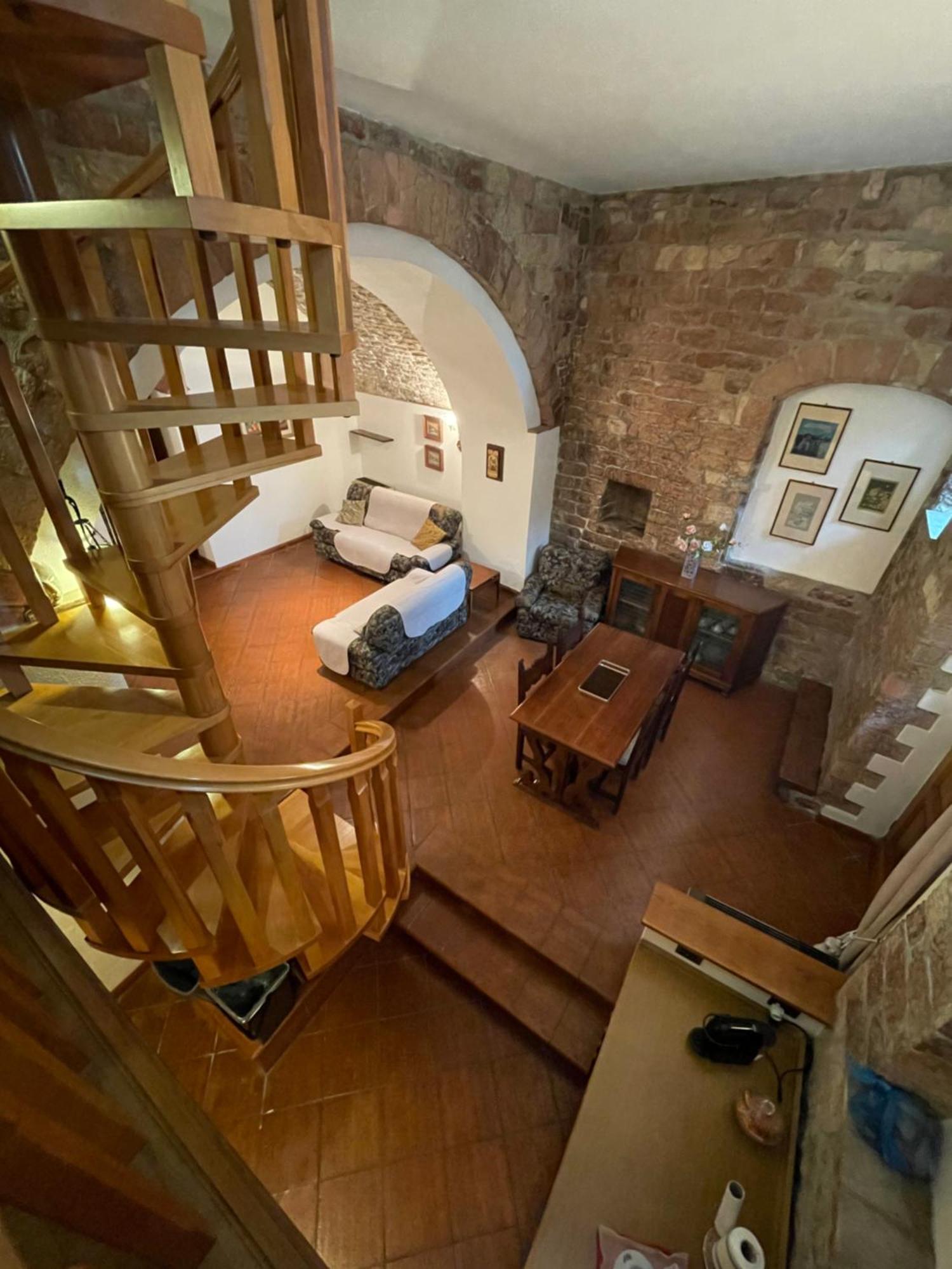 Happy House - Porta San Giacomo Apartment Assisi Luaran gambar
